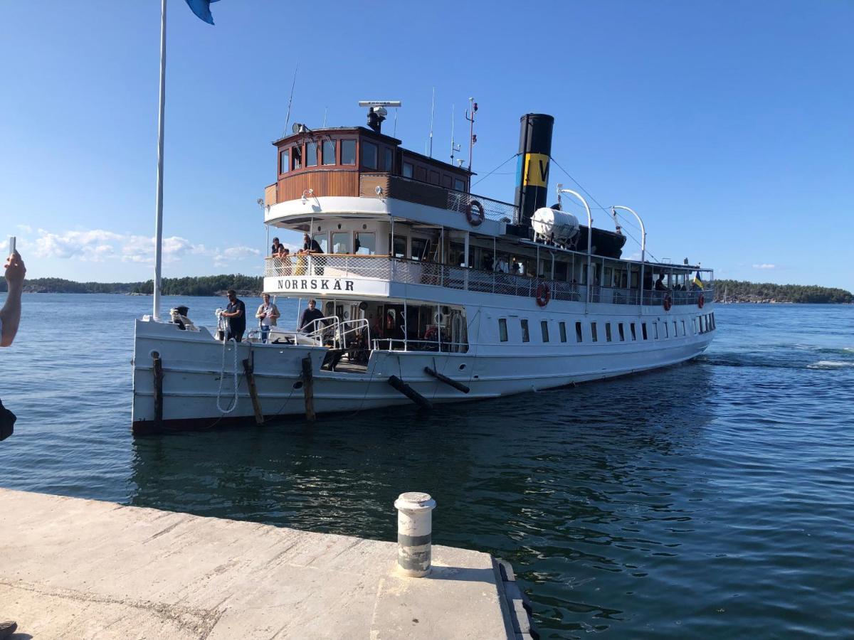 Semesterhus I Stockholms Skaergard, Runmaroe Vaermdoe Namdo Kültér fotó